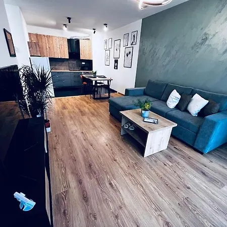 Sparrow Apartmens - Panorama Apartmán *
